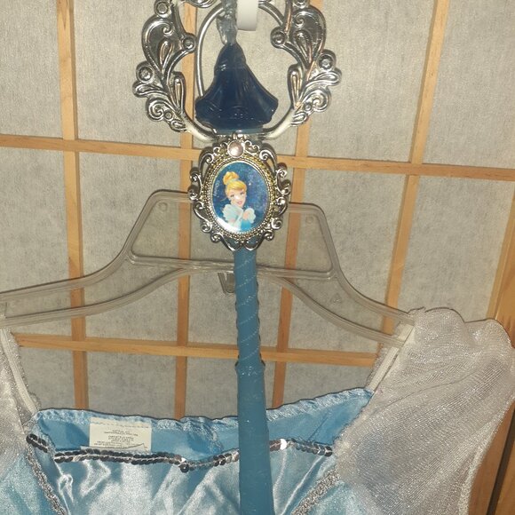 JUST PLAY CINDERELLA HALLOWEEN COSTUME DRESS UP DRESS & WAND-GIRLS SIZE 4-6X - Picture 4 of 5